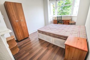 Photo 16- click for photo gallery